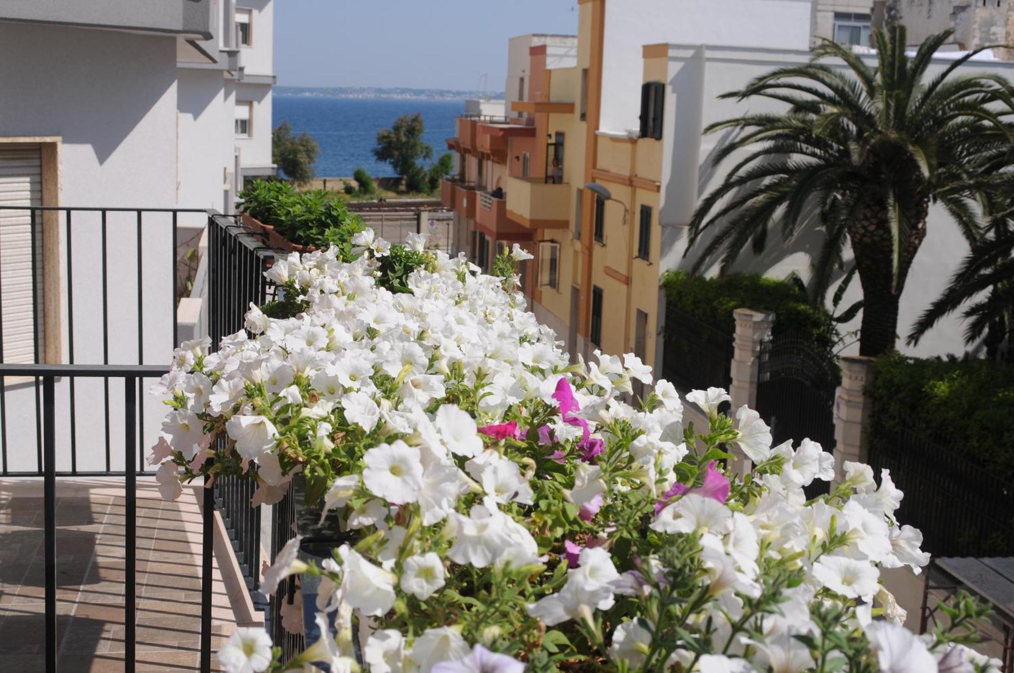 L'Uomo E Il Mare Bed & Breakfast Gallipoli Ngoại thất bức ảnh